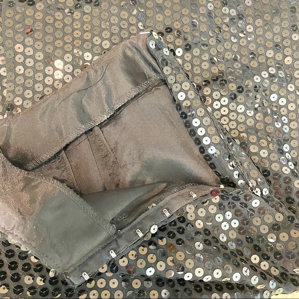 Harris Wallace Black Sequin Pencil Skirt - Picture 4 of 8